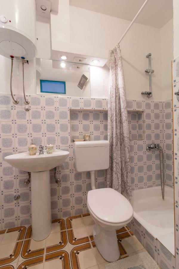 Anita Apartment
